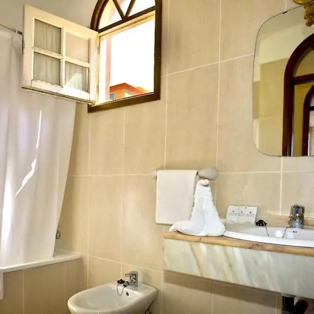 Nice With Wonderful View, Wifi, Playa In Tenerife South アパート アデヘ
