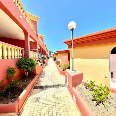 アパート Nice With Wonderful View, Wifi, Playa In Tenerife South アデヘ