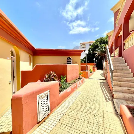 アパート Nice With Wonderful View, Wifi, Playa In Tenerife South *