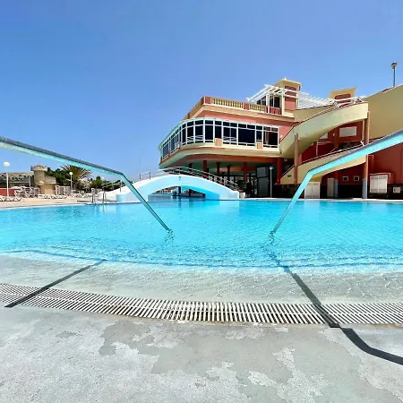 Nice With Wonderful View, Wifi, Playa In Tenerife South アパート