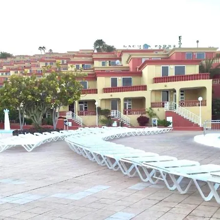 Nice With Wonderful View, Wifi, Playa In Tenerife South アパート