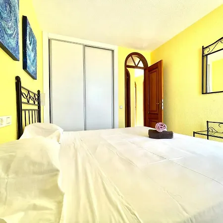 アパート Nice With Wonderful View, Wifi, Playa In Tenerife South アデヘ